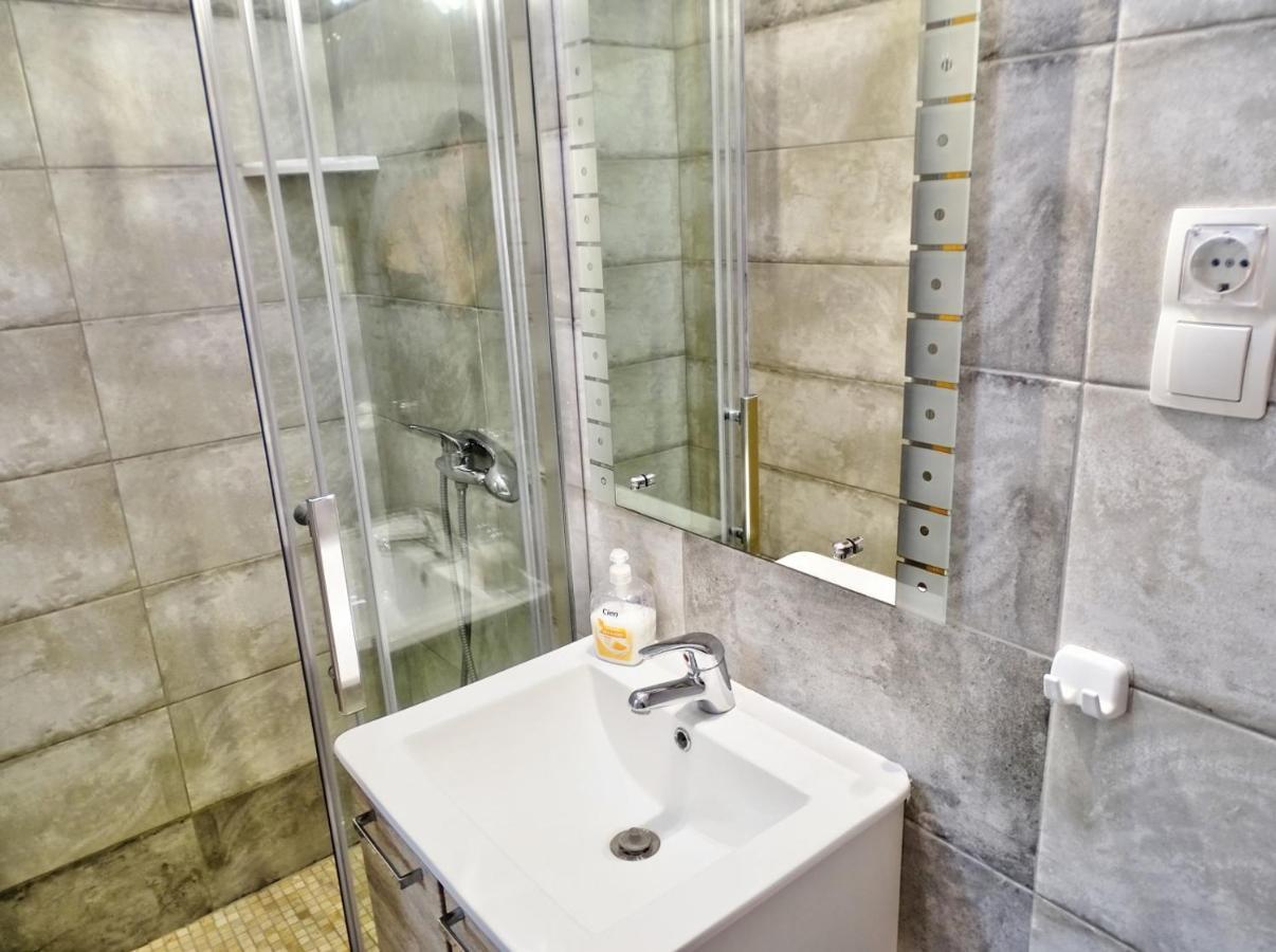 Apartments Zoka Вир Екстериор снимка